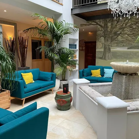 Hotel Le Pavillon Du Chateau, &