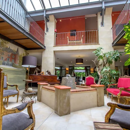 Le Pavillon Du Chateau, & Hotel Revel (Haute-Garonne)