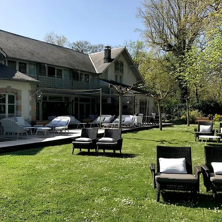 Hotel Le Pavillon Du Chateau, & 4*