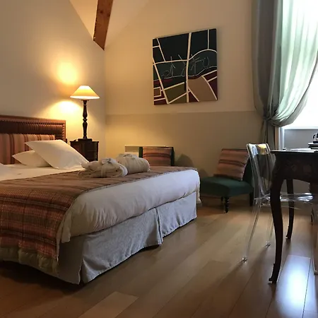 Hotel Le Pavillon Du Chateau, & 4*