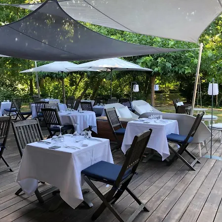 Le Pavillon Du Chateau, & Hotel 4*