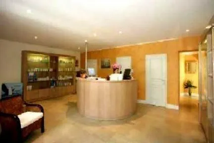 Hotel Le Pavillon Du Chateau, &