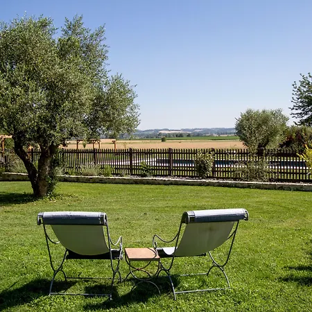 Le Pavillon Du Chateau, & Hotel