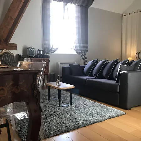 Hotel Le Pavillon Du Chateau, & 4*